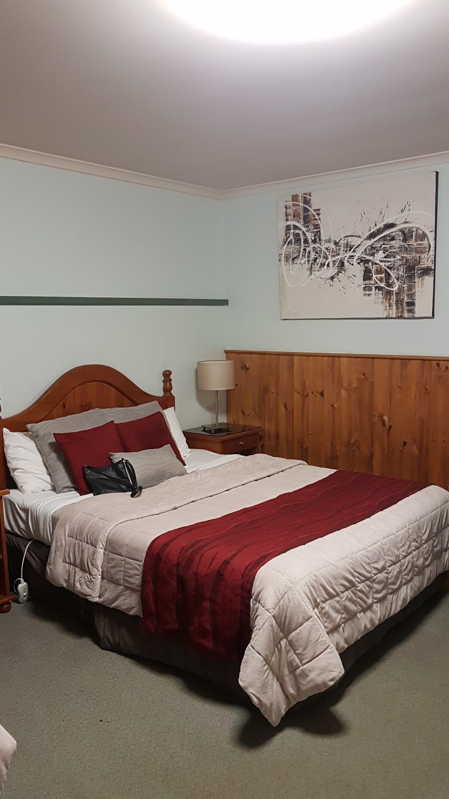 Melaleuca Motel | 25 Bentinck St, Portland VIC 3305, Australia | Phone: (03) 5523 3397