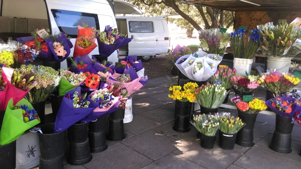 Caulfield Park Flowers | florist | 24 Edward St, Northcote VIC 3070, Australia