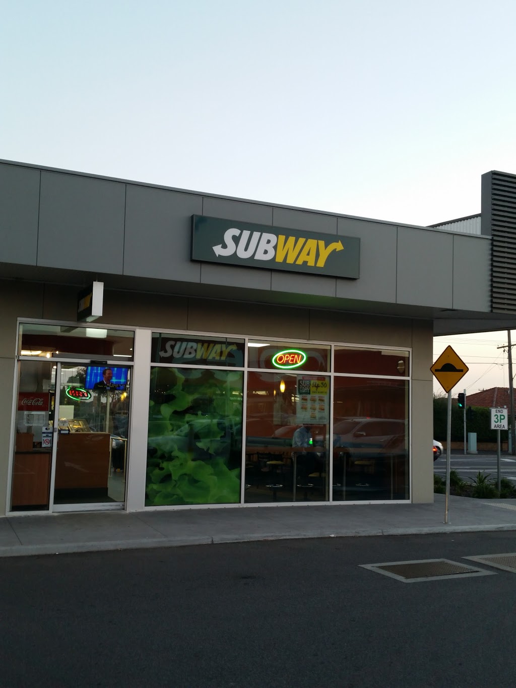 Subway® Restaurant | restaurant | Coburg North Village Shop 10, 174-196 Gaffney St &, 1 Lens St, Coburg North VIC 3058, Australia | 0393546400 OR +61 3 9354 6400