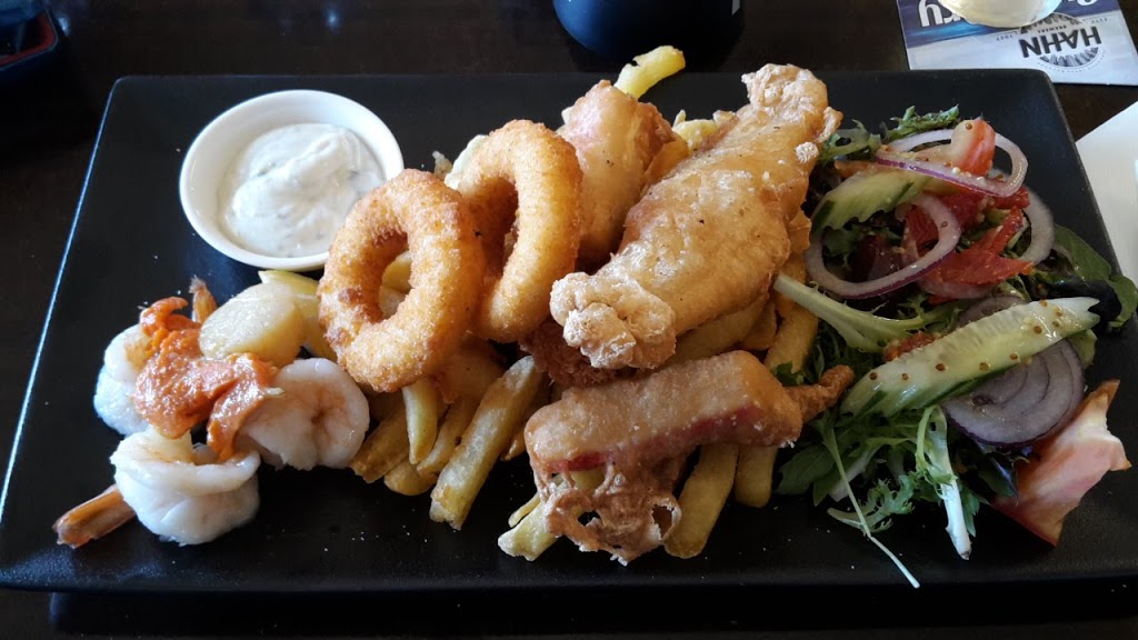 Ironbark Bistro & Tavern | 41-43 Conness St, Chiltern VIC 3683, Australia | Phone: (03) 5726 1099