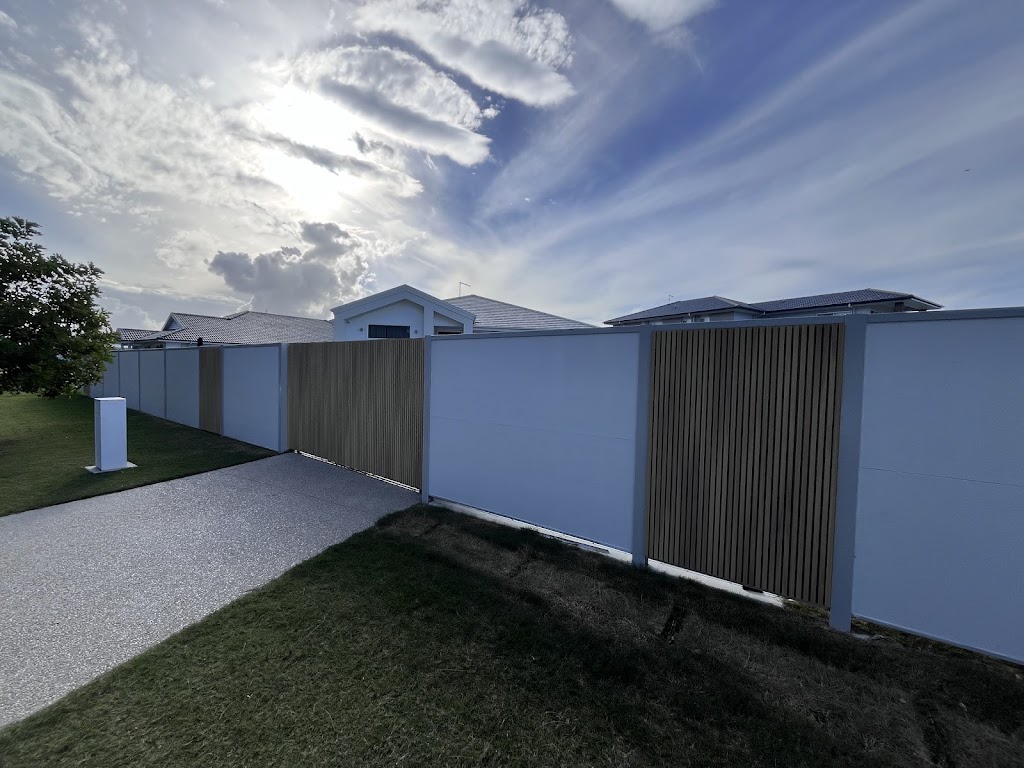 Klay Brudenell Fencing | 2 Peaceful Dr, Gulmarrad NSW 2463, Australia | Phone: 0423 320 017