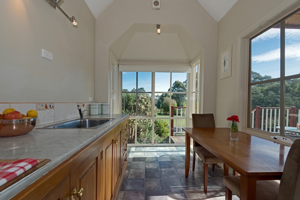 CRABTREE RIVER COTTAGES | 134 Crabtree Rd, Grove TAS 7109, Australia | Phone: 0419 523 672