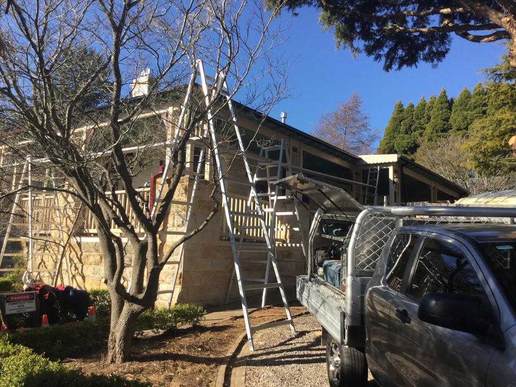 Blue Mountains Gutters and Tanks | roofing contractor | 93 Victoria St, Katoomba NSW 2780, Australia | 0439763666 OR +61 439 763 666