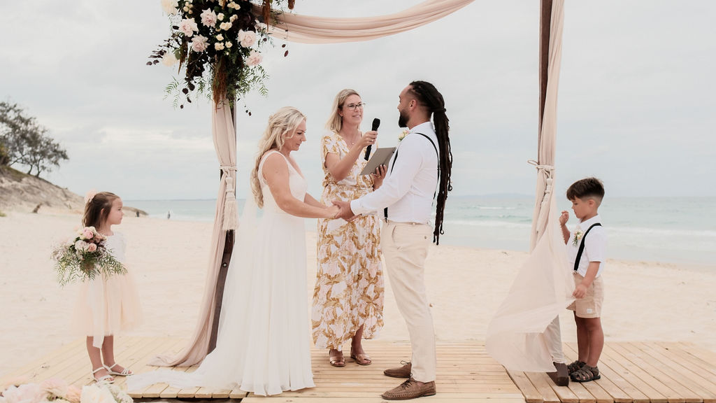 Marriage Celebrant Karolina Hews | 100 Kallista Rd, Rochedale South QLD 4123, Australia | Phone: 0492 888 322