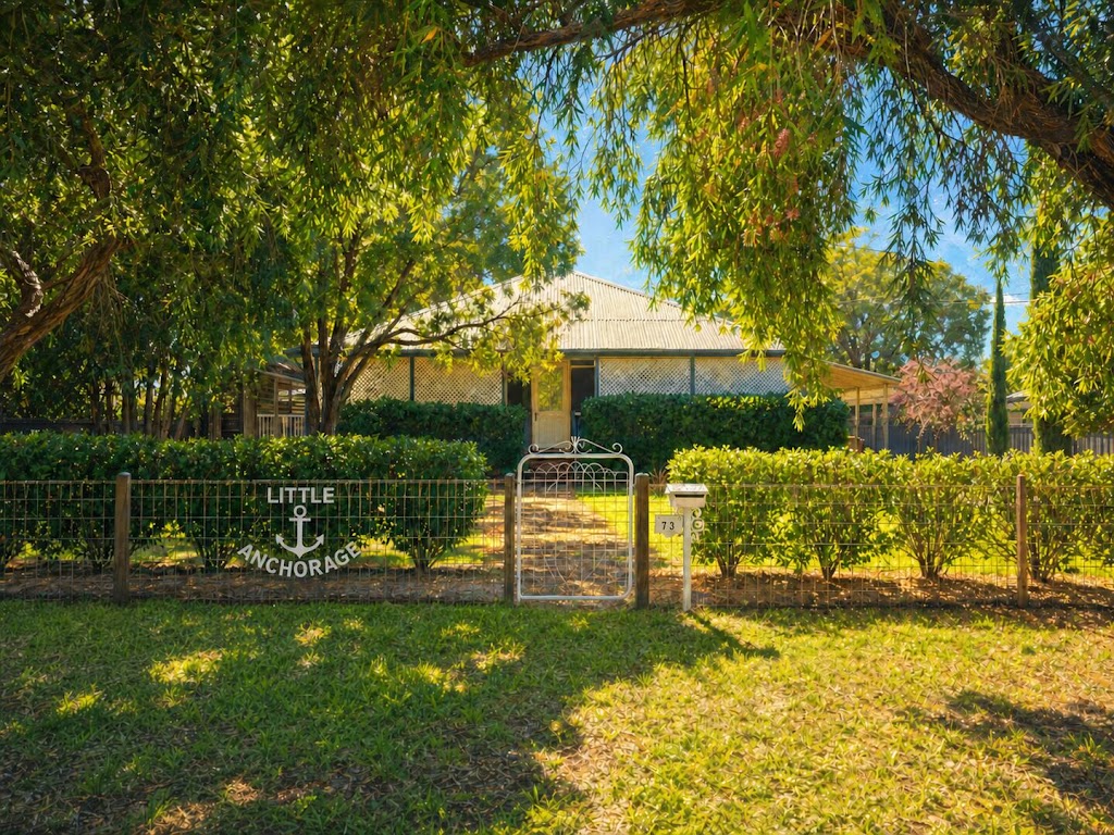 Little Anchorage | 73 Church St, St George QLD 4487, Australia | Phone: 0409 269 919
