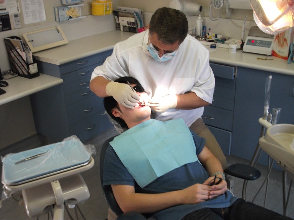 Station Road Dental Clinic | dentist | 326 Station Rd, St Albans VIC 3021, Australia | 0393644446 OR +61 3 9364 4446