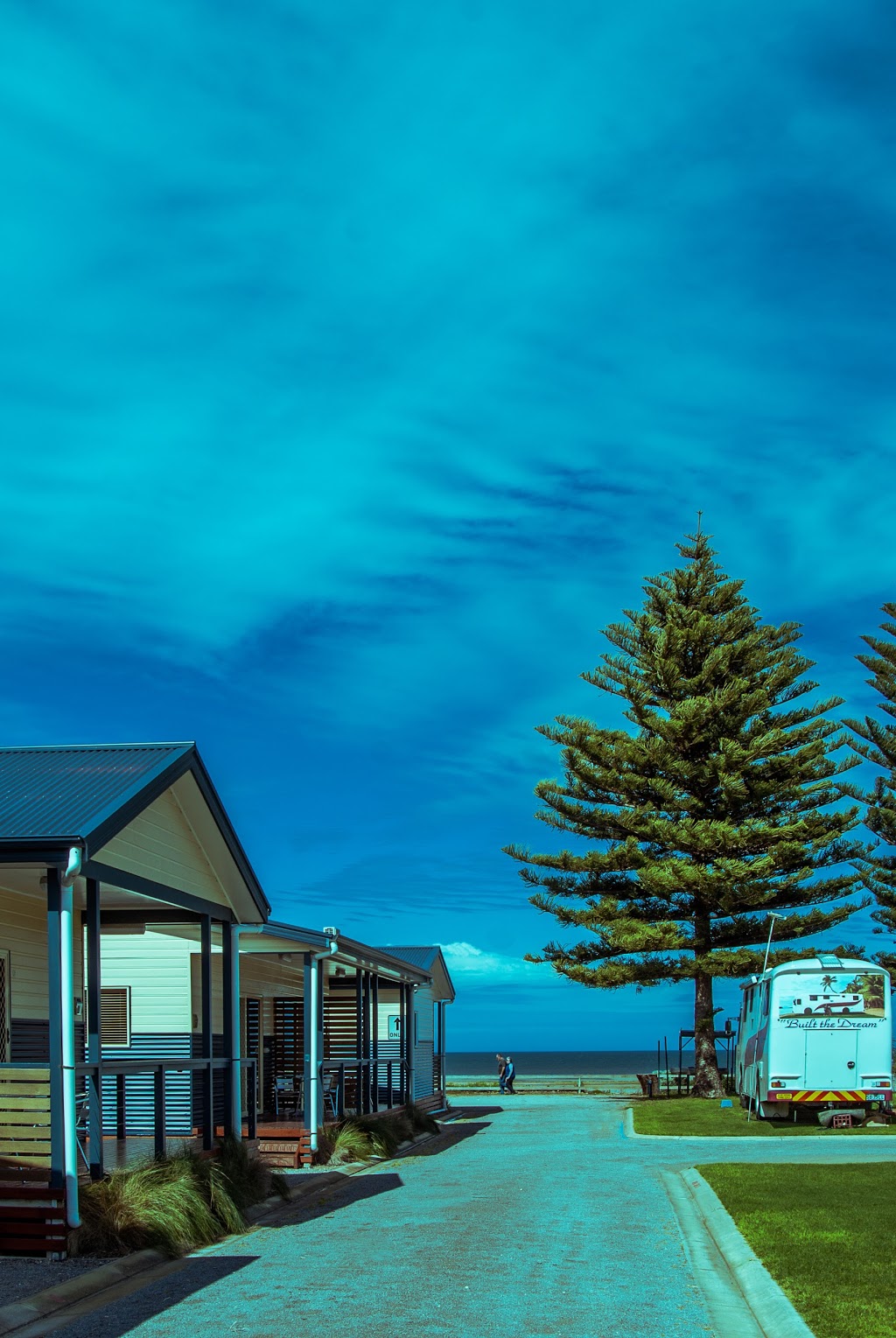 Port Vincent Caravan Park and Seaside Cabins | 12/17 Minlacowie Rd, Port Vincent SA 5581, Australia | Phone: (08) 8853 7011