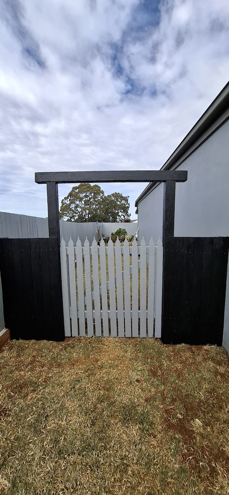 Sweeter with Honey | 779 Murphys Creek Rd, Upper Lockyer QLD 4352, Australia | Phone: 0493 241 246