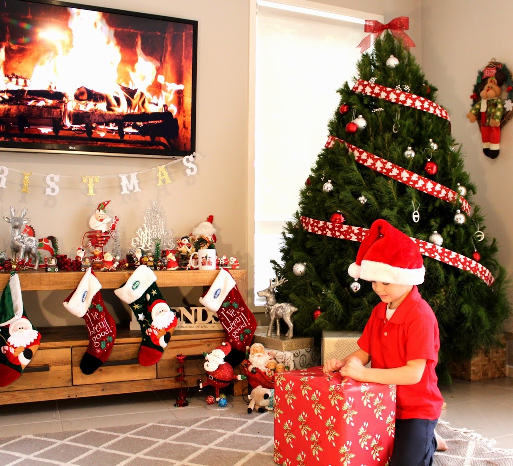 Real Christmas Tree Elves Williamstown | 87 Kororoit Creek Rd, Williamstown VIC 3016, Australia | Phone: 0488 552 729