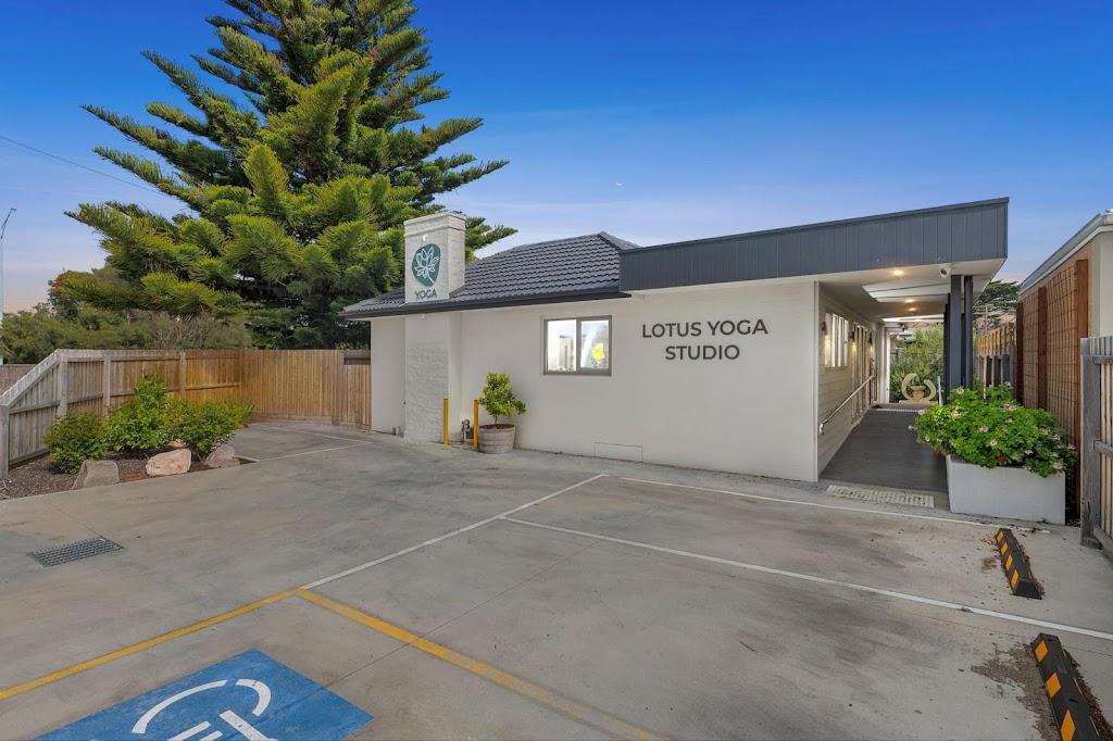 Lotus Yoga Studio | 71 Bellarine Hwy, Point Lonsdale VIC 3225, Australia | Phone: 0432 067 978