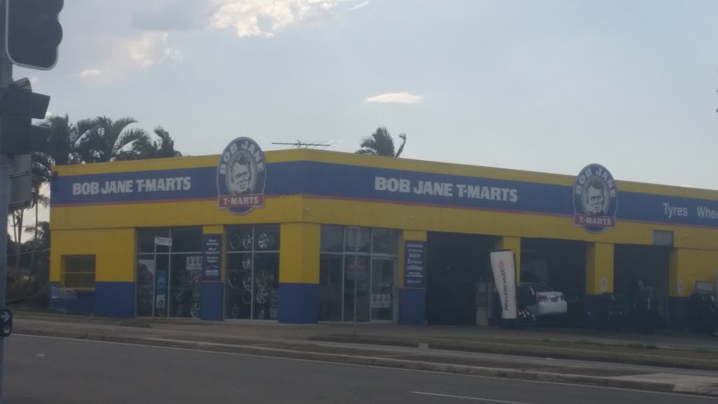 Bob Jane T-Marts | Cnr Anzac Ave &, Oxley Ave, Redcliffe QLD 4020, Australia | Phone: (07) 3283 2000
