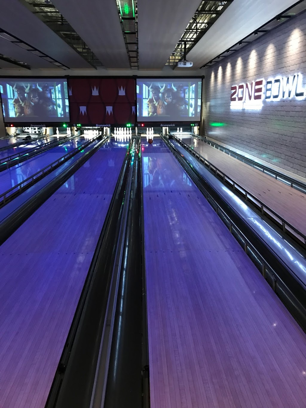 ZONE BOWLING Revesby | bowling alley | Level 2 Revesby Village Centre, 2b Brett St, Revesby NSW 2212, Australia | 0240631567 OR +61 2 4063 1567