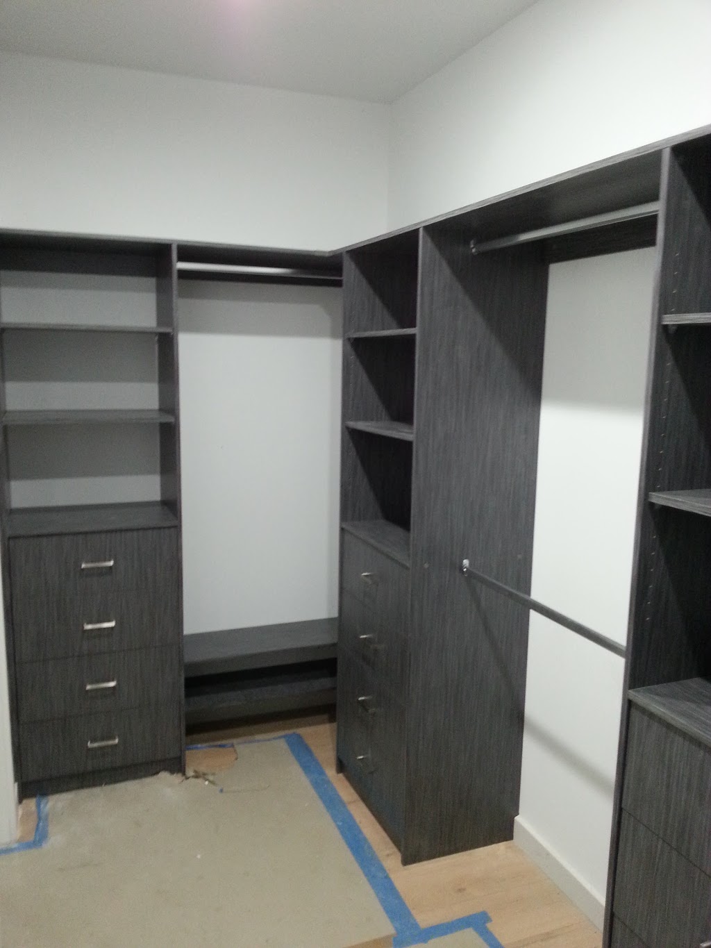 MK Wardrobes | 29 Lemco Walk, Taylors Lakes VIC 3037, Australia | Phone: 0424 920 857