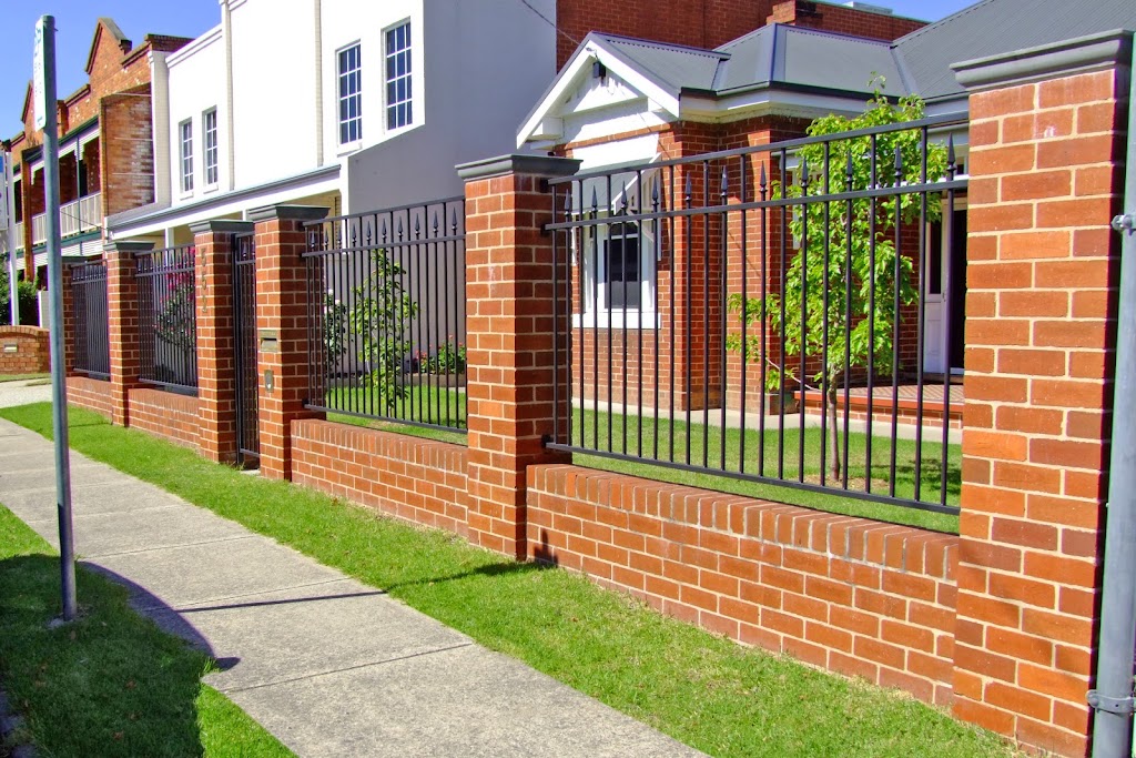 BCS Fencing and Gates | general contractor | 108 Bennu Cct, Thurgoona NSW 2640, Australia | 0260431222 OR +61 2 6043 1222