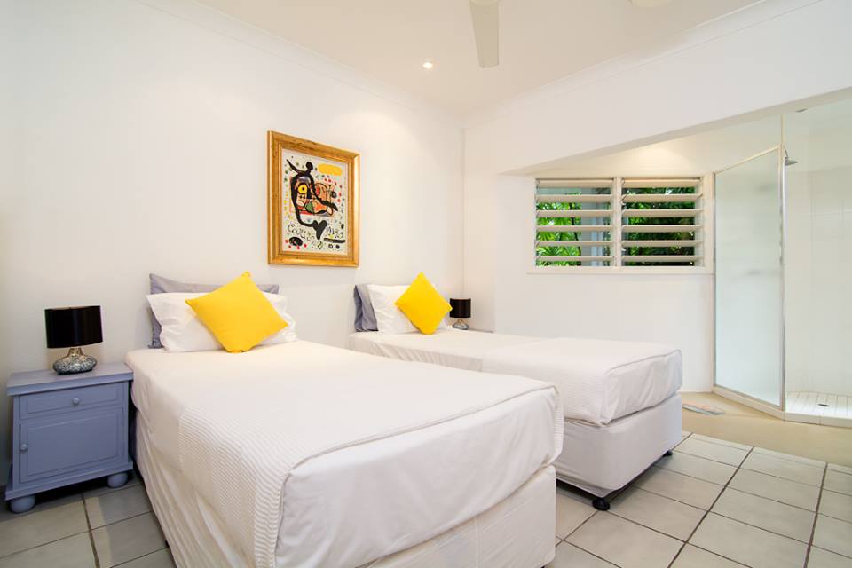 Mistral Tropical Beach House | 20 Triton Cres, Port Douglas QLD 4877, Australia | Phone: 0456 094 366