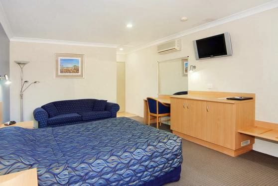 Edward Parry Motel | lodging | 261 Goonoo Goonoo Rd, Tamworth NSW 2340, Australia | 0267659075 OR +61 2 6765 9075