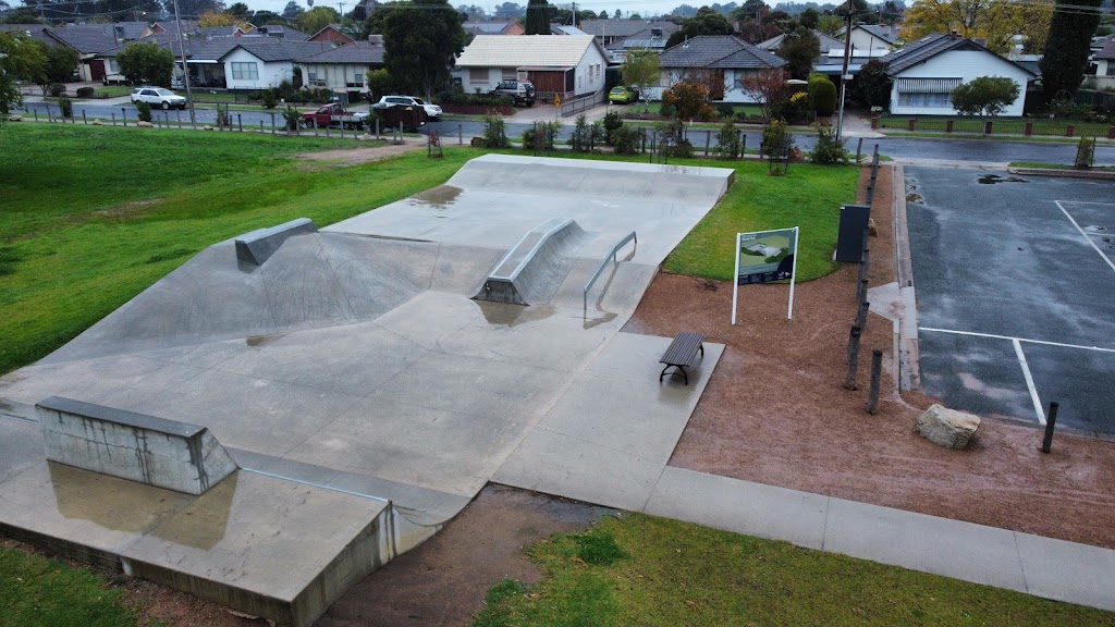 Wangaratta Skatepark (Mitchell Avenue) | 44 Mitchell Ave, Wangaratta VIC 3677, Australia | Phone: (03) 5277 0888