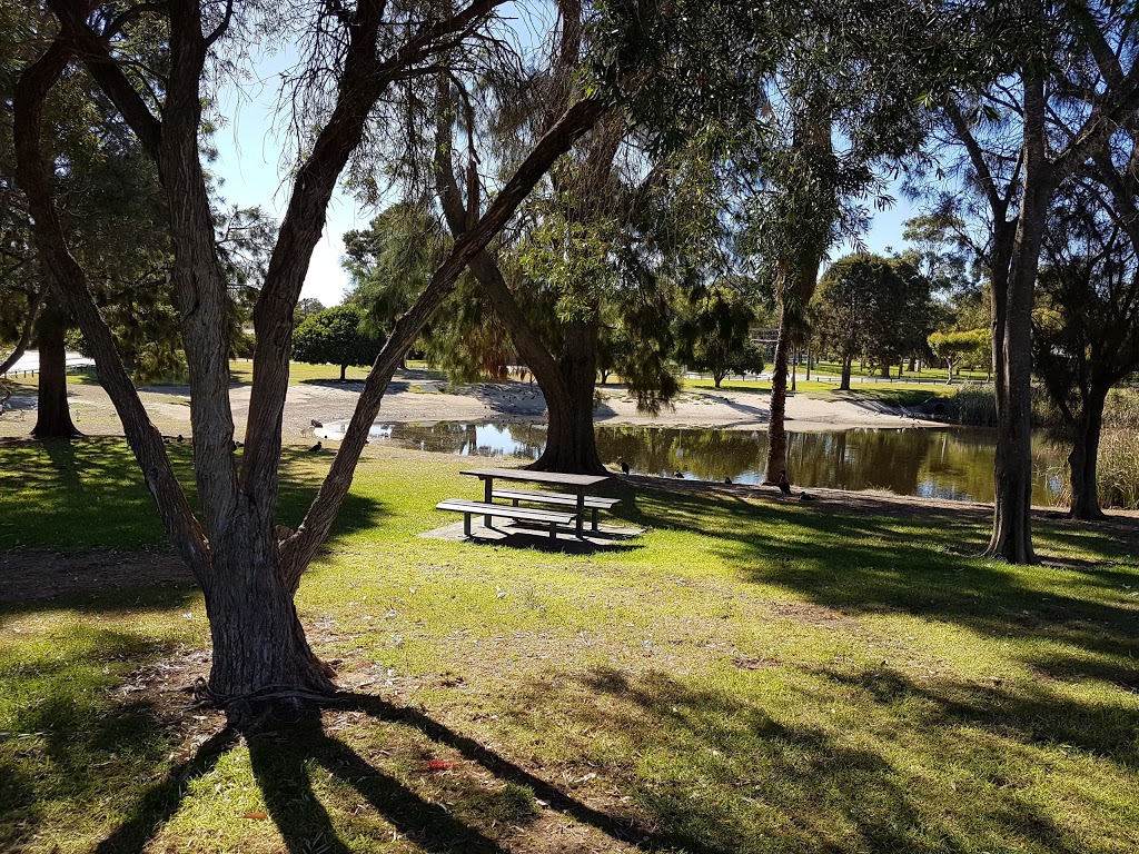 Nyunda Park | park | 40 Ariti Ave, Wanneroo WA 6065, Australia