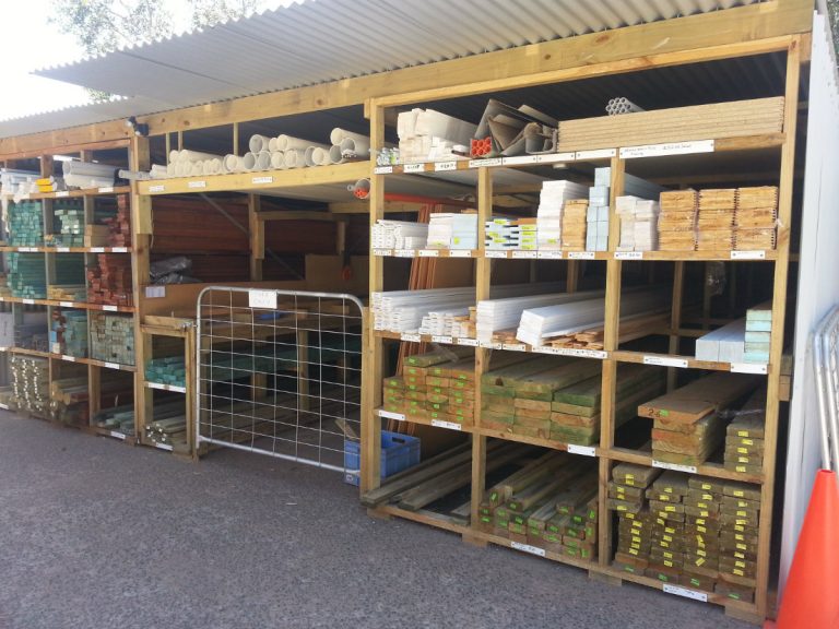 Russell Island Building Supplies | hardware store | 71 High St, Russell Island QLD 4184, Australia | 34091163 OR +61 34091163