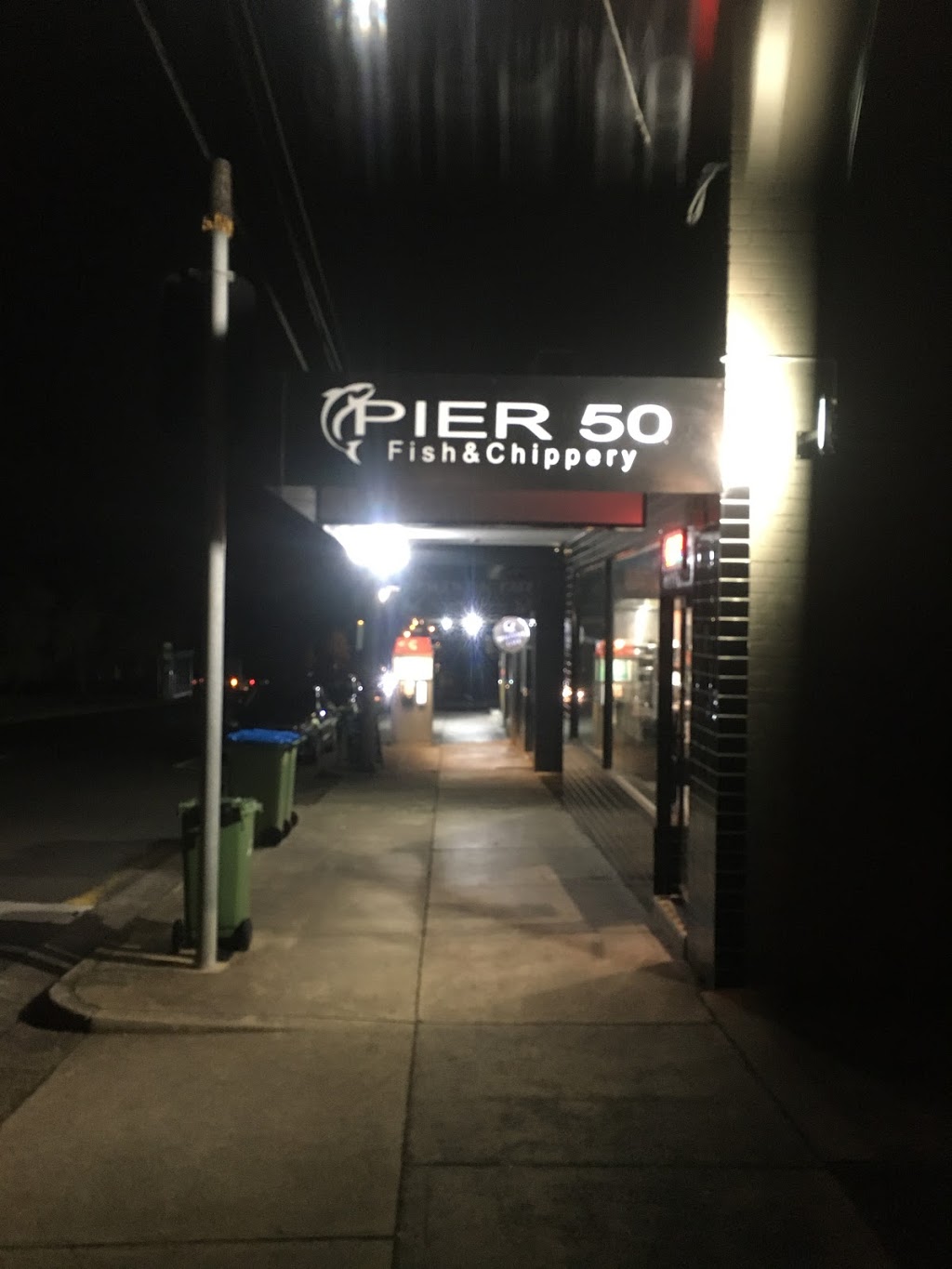 Pier 50 Fish & Chippery | 50 Wantirna Rd, Ringwood VIC 3134, Australia | Phone: (03) 8821 5260