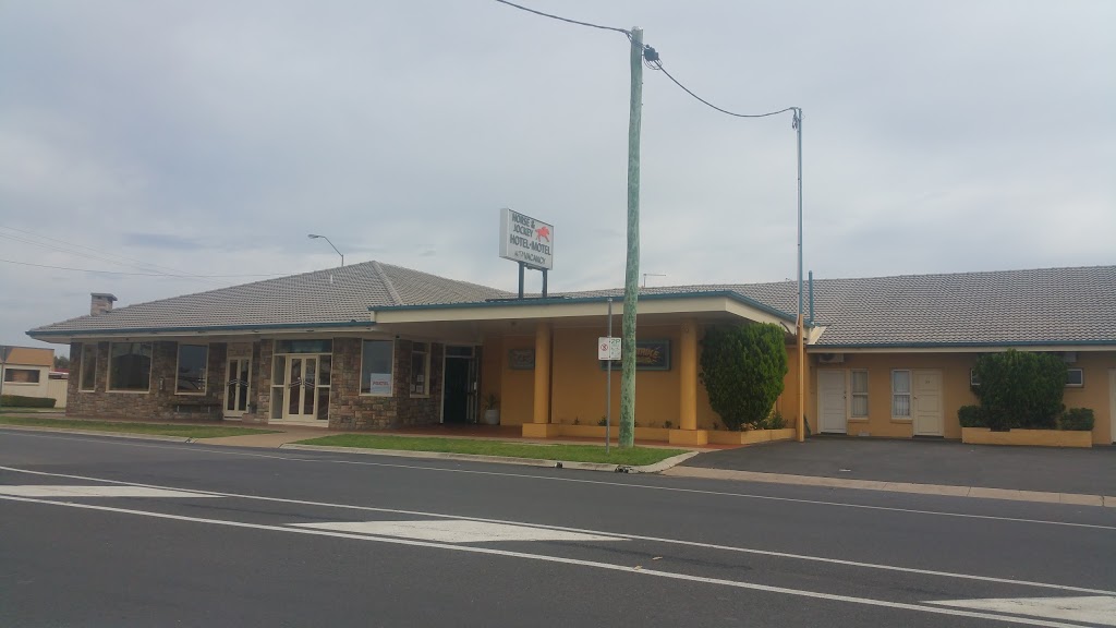 Horse & Jockey Hotel Motel | Cnr Palmerin &, Victoria St, Warwick QLD 4370, Australia | Phone: (07) 4661 0600