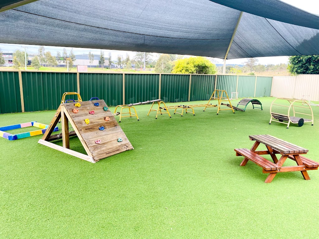 Kids Cave Early Education |  | 4 Fernleigh Ave, Aberglasslyn NSW 2320, Australia | 0240021379 OR +61 2 4002 1379