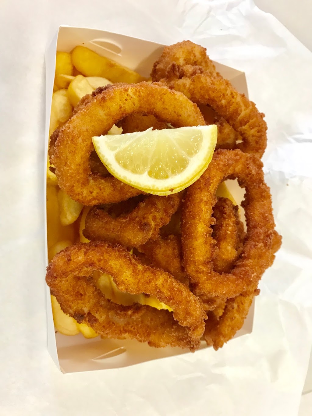 Mels Seafood Plus Burgers | restaurant | 155 Nineteenth Ave, Palm Beach QLD 4221, Australia | 0755359738 OR +61 7 5535 9738