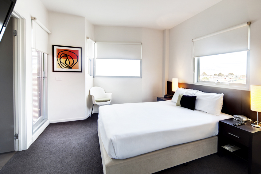 Punthill Apartment Hotels Essendon | 1142 Mt Alexander Rd, Essendon VIC 3040, Australia | Phone: (03) 8341 9500