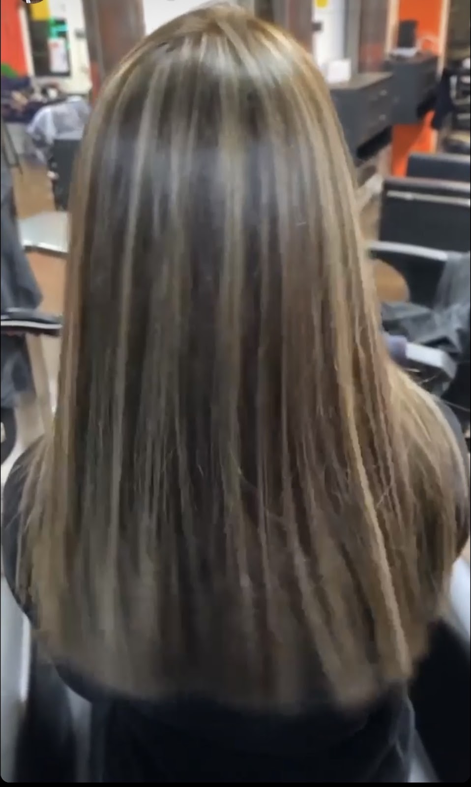 Mirrors Unisex Hair and Beauty Salon | 7 Saphire Way, Mernda VIC 3754, Australia | Phone: (03) 8103 2721