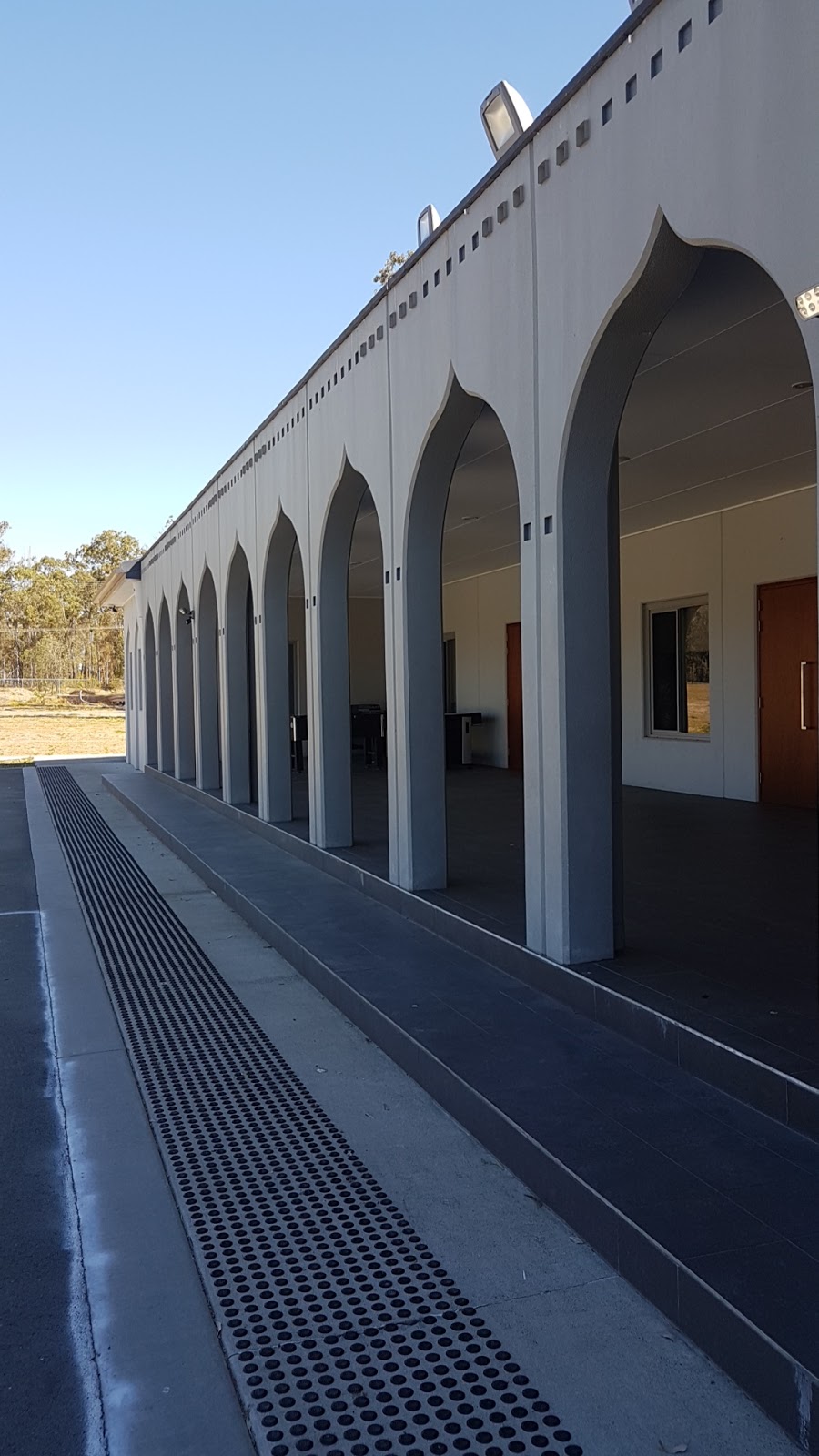 Ahmadiyya Muslim Association Australia Baitul Masroor | mosque | 1 Neville Rd, Stockleigh QLD 4280, Australia | 0755403710 OR +61 7 5540 3710