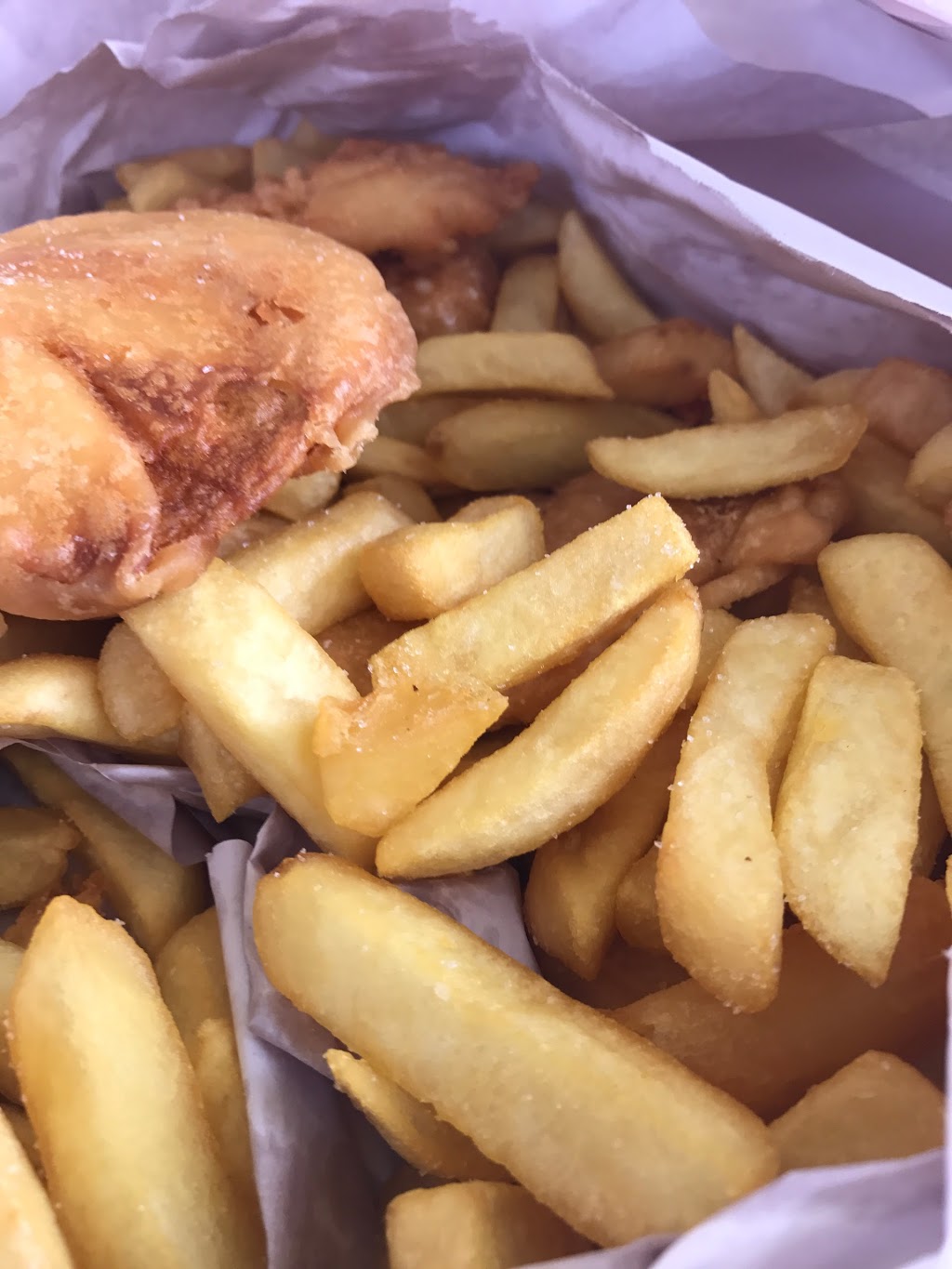 Koo Wee Rup Fish & Chips | restaurant | 36 Station St, Koo Wee Rup VIC 3981, Australia | 0359971244 OR +61 3 5997 1244