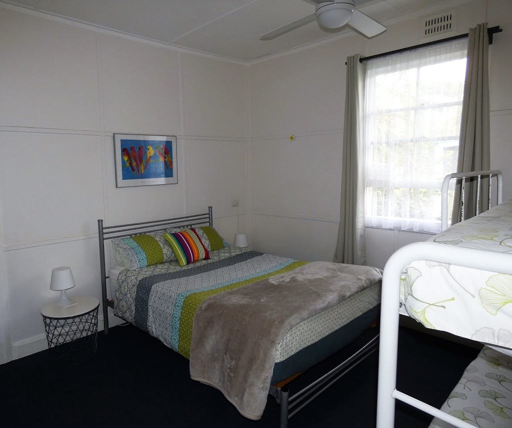 Susies Beach House | 36 Gregory St, South West Rocks NSW 2431, Australia | Phone: 0413 590 217