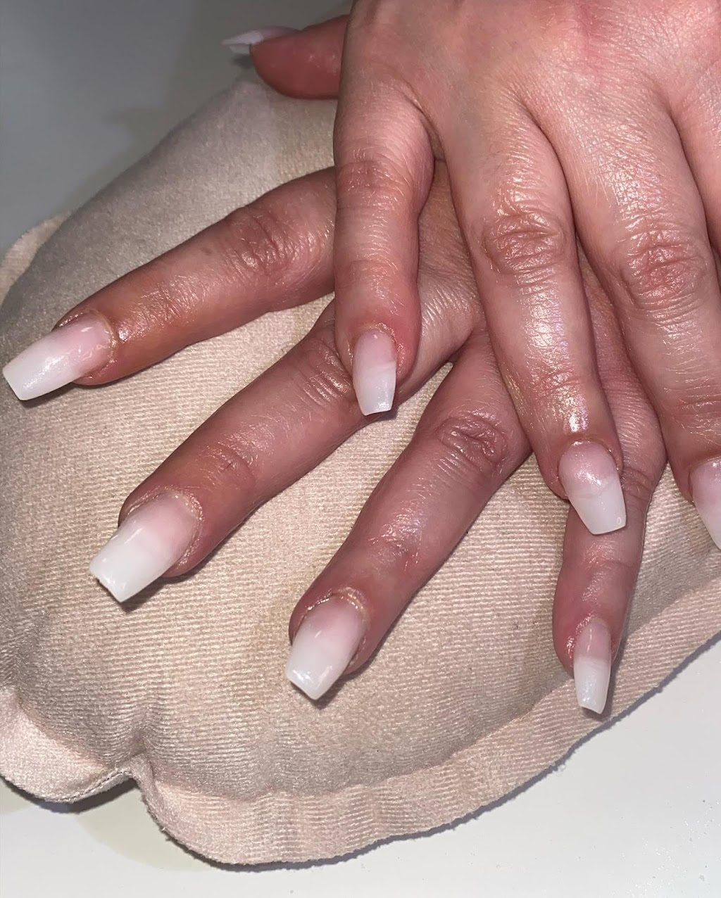 Nails and Tan | 46 Redwood Cl, Fletcher NSW 2287, Australia | Phone: 0414 722 297