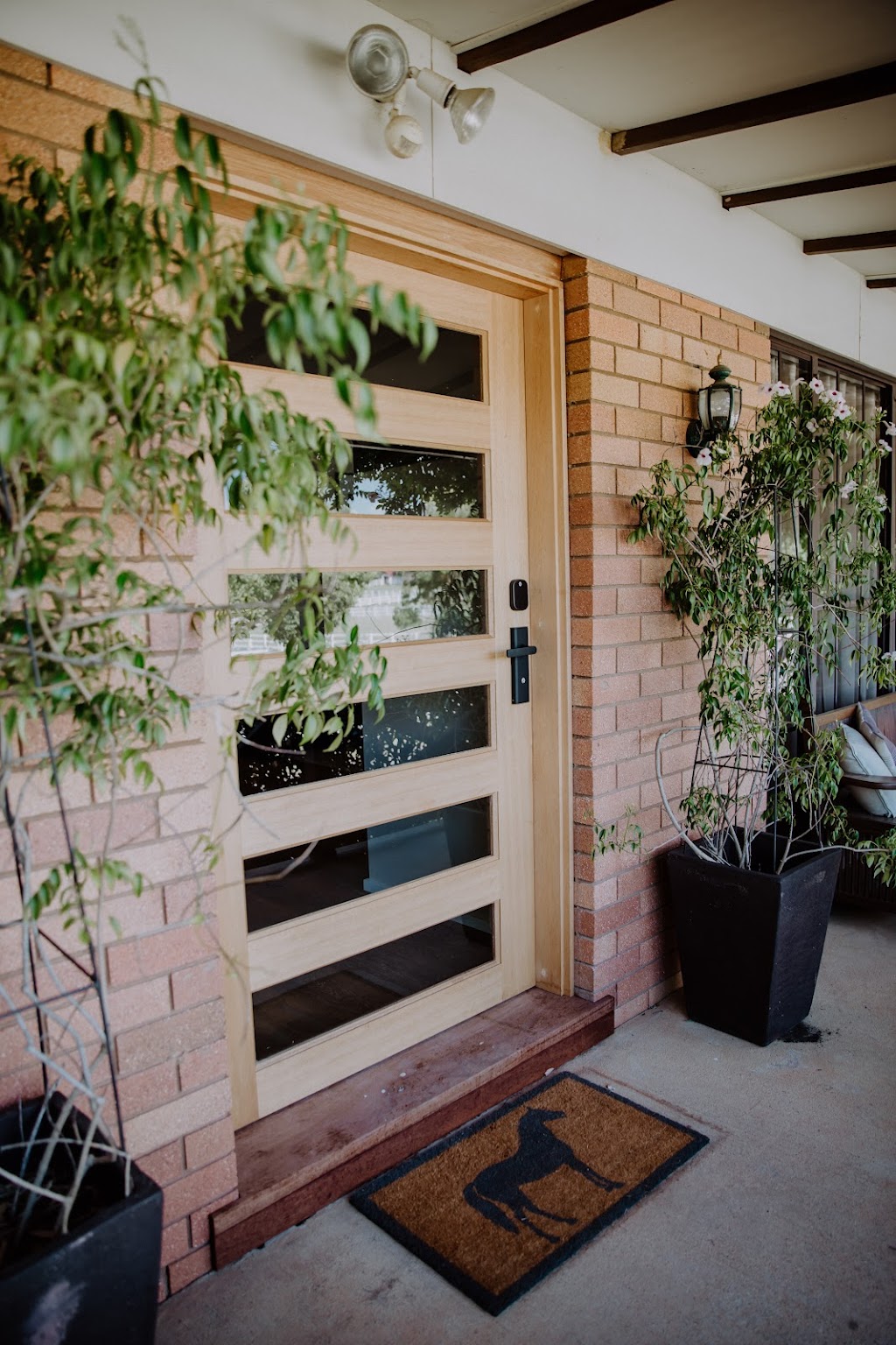The Racetrack House | 1544 Castlereagh Hwy, Galambine NSW 2850, Australia | Phone: (02) 6378 1800 The Racetrack House | 1544 Castlereagh Hwy, Galambine NSW 2850, Australia | Phone: (02) 6378 1800