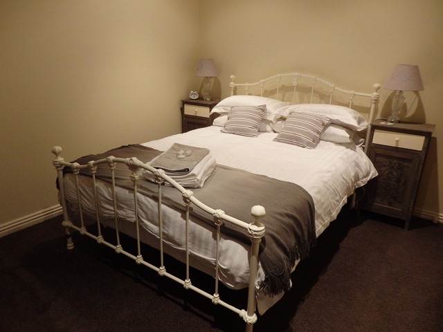 Quartz Cottage | 6a Hornsby St, Maldon VIC 3463, Australia | Phone: 0438 077 514