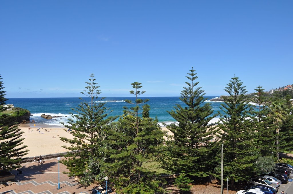 Coogee Sands Hotel and Apartments | 161 Dolphin St, Coogee NSW 2034, Australia | Phone: (02) 9665 8588