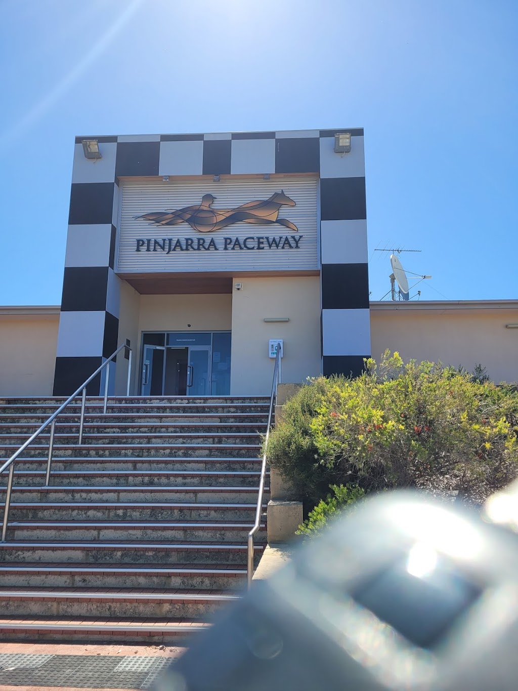 Pinjarra Harness Racing Club |  | 7 Paceway Ct, Pinjarra WA 6208, Australia | 0895311941 OR +61 8 9531 1941