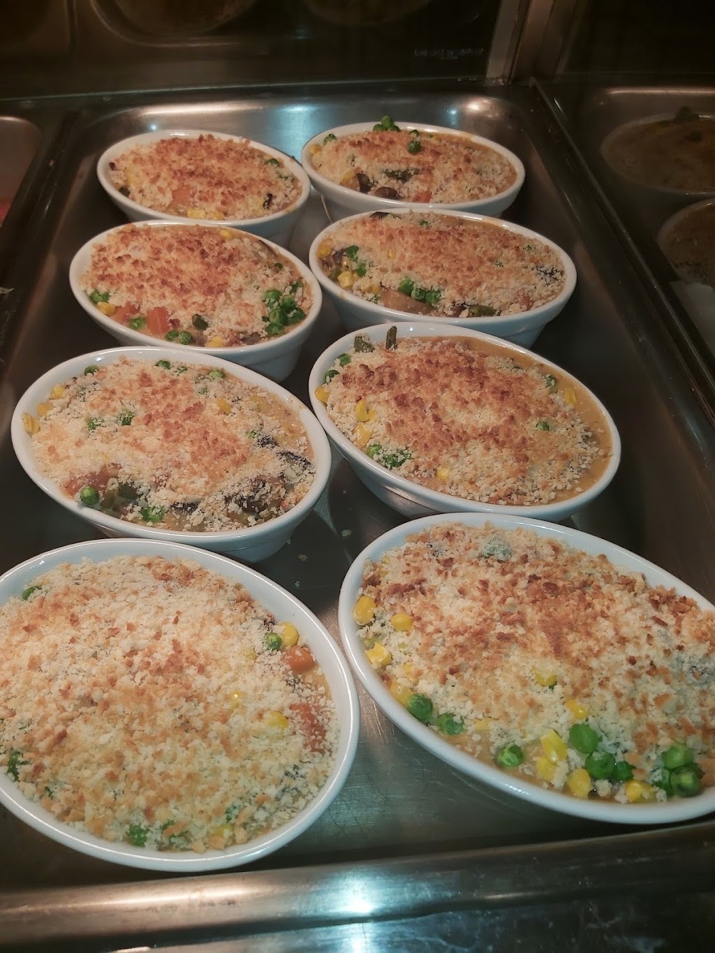 BIG BOUCHE | 125-133 Lucas Dr, Lamb Island QLD 4184, Australia | Phone: 0460 820 390