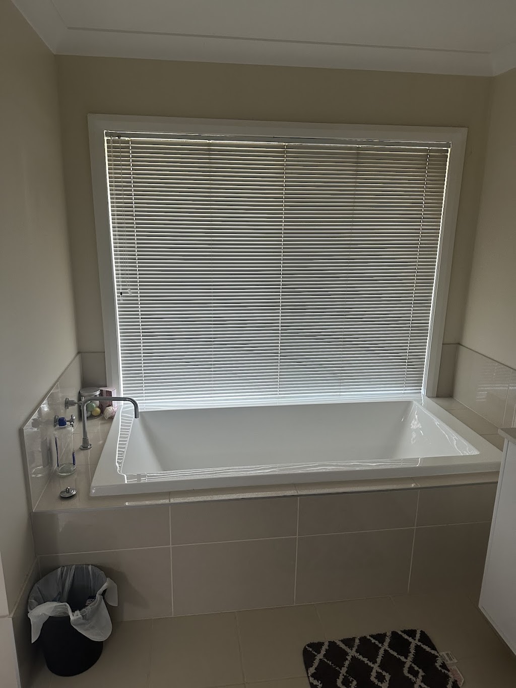 Hunter Valley Smart Shutters | 26 Christopher Rd, Lochinvar NSW 2321, Australia | Phone: 1300 464 877