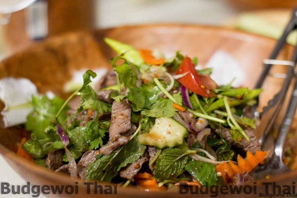 Budgewoi Thai | restaurant | 2/105 Scenic Dr, Budgewoi NSW 2262, Australia | 0243037516 OR +61 2 4303 7516
