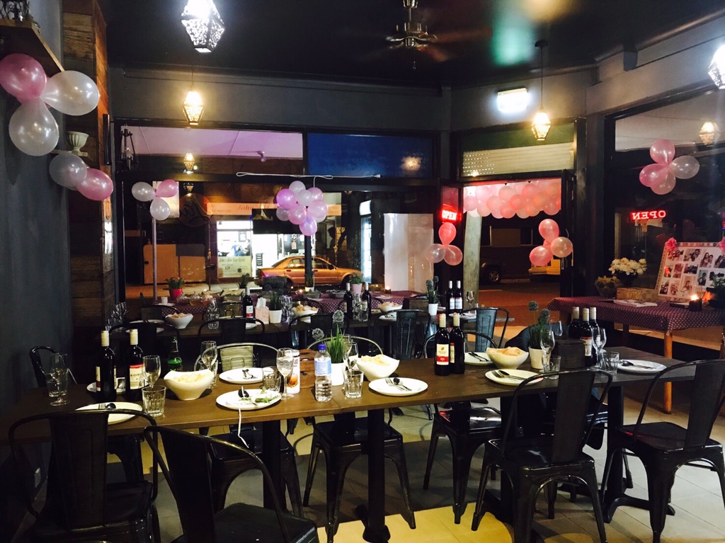 Sang Jan Thai Cuisine | restaurant | 92 Maloney St, Eastlakes NSW 2018, Australia | 0285927143 OR +61 2 8592 7143