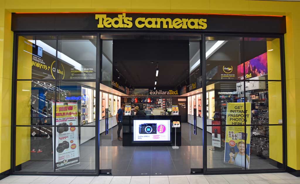 Teds Cameras Chadstone | electronics store | 1341 Dandenong Rd, Chadstone VIC 3148, Australia | 0395687800 OR +61 3 9568 7800