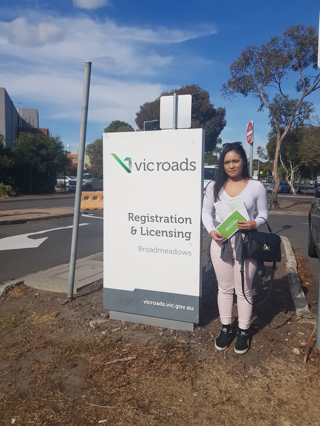 Vicky Driving School Melbourne Male & Female Instructors | 44 Fran St, Glenroy VIC 3046, Australia | Phone: 0451 456 666