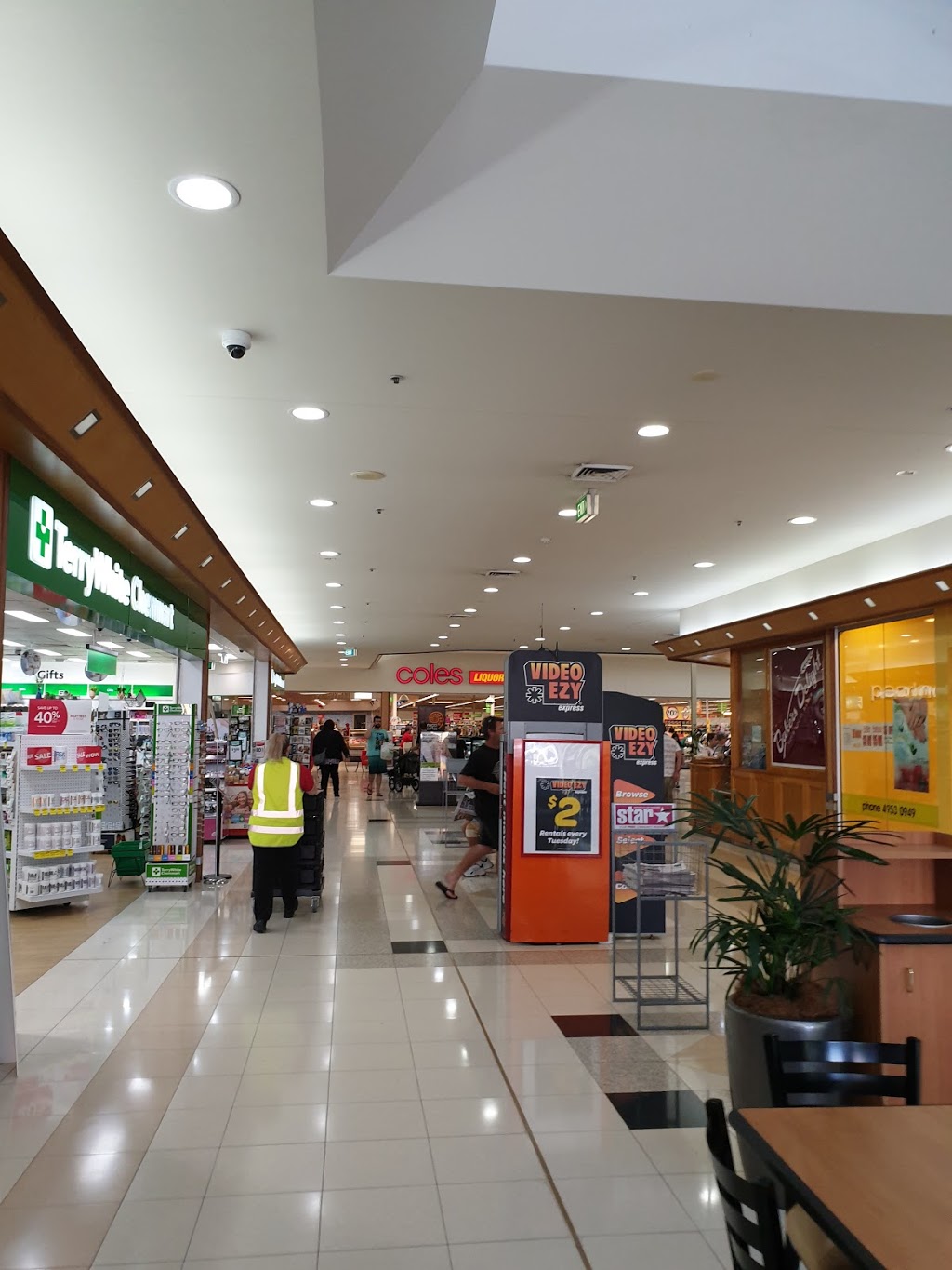 Edgeworth Town Square | shopping mall | 720 Main Rd, Edgeworth NSW 2285, Australia | 0249582019 OR +61 2 4958 2019