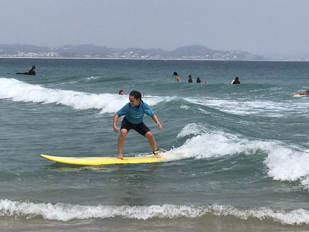 Coolangatta Learn to Surf | (opposite Rainbow Place Appartments on the beach side of Marine Parade), 4/154 Marine Parade, Coolangatta QLD 4225, Australia | Phone: 0417 191 629