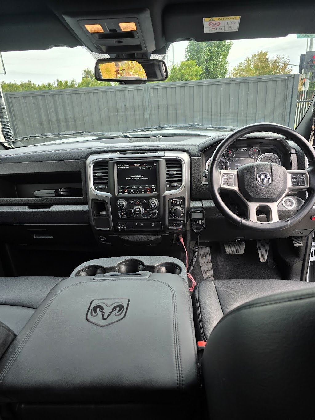 Jeff mobile car detailing melton | 7 Wattlebird Dr, Kurunjang VIC 3337, Australia | Phone: 0461 463 356