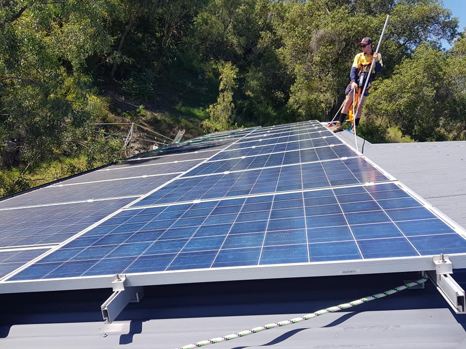 Pikes Solar Cleaning | 406 Wyangapinni Rd, Stoneleigh QLD 4356, Australia | Phone: 0428 787 462