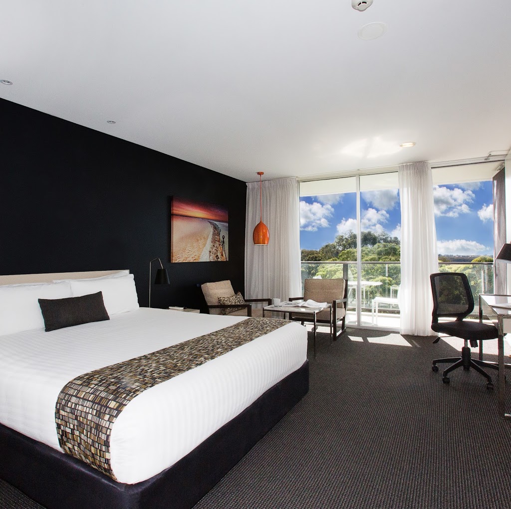 Best Western Plus Apollo International | 290 Pacific Hwy, Charlestown NSW 2290, Australia | Phone: (02) 4943 6733