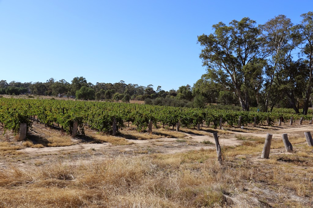 La Terrazza Vineyard (Winery) | food | 17 Gungurru Rd, Huntly VIC 3551, Australia | 0354488393 OR +61 3 5448 8393