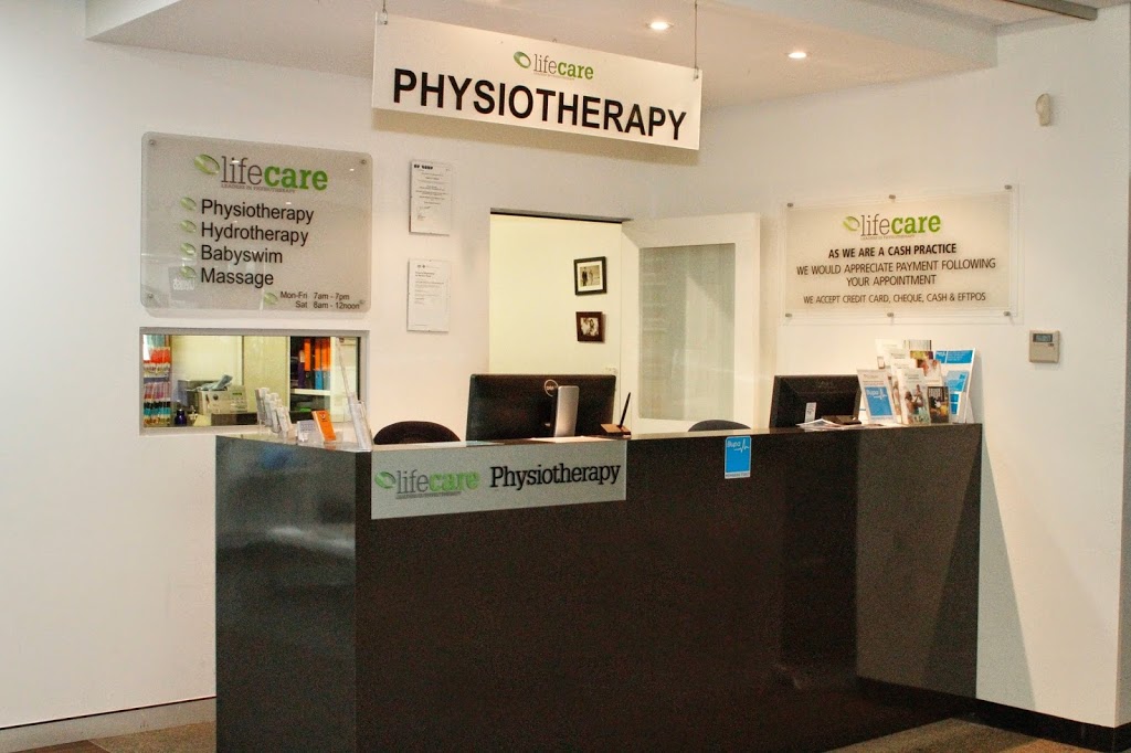 Lifecare Kingsway Physiotherapy | physiotherapist | 168 Wanneroo Rd, Madeley WA 6065, Australia | 0894093993 OR +61 8 9409 3993